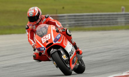 Ducati y ex compañeros de Nicky Hayden expresan sus condolencias