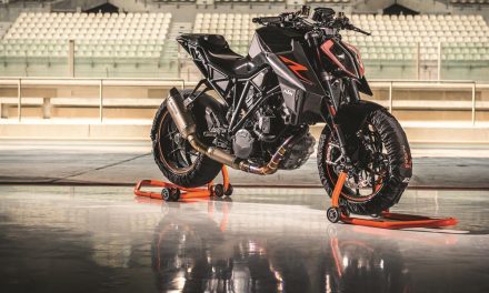 KTM impulsa su división de motocicletas de competición