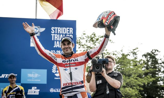Toni Bou renueva por tres años más con Repsol Honda