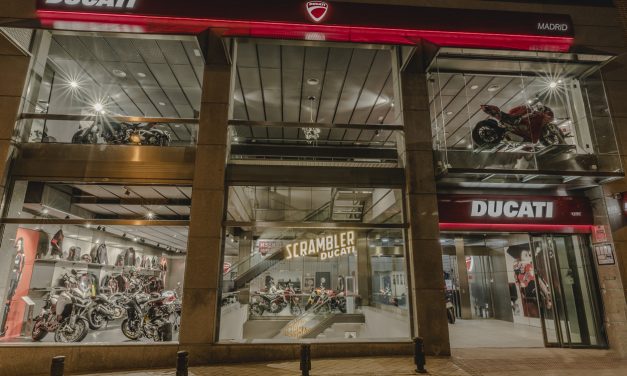 Ducati inaugura su mayor tienda de motos en Madrid