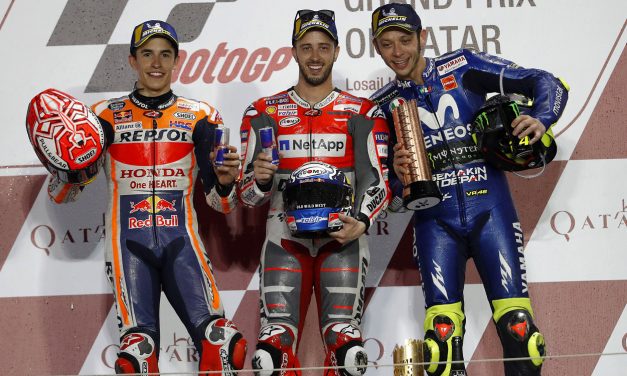 MotoGP en Qatar: Dovizioso se impone a Márquez