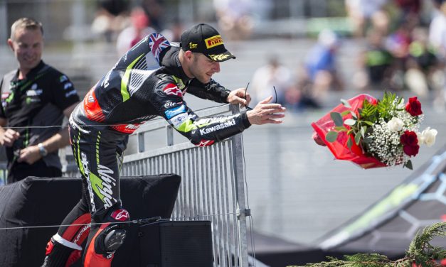 SBK Laguna Seca: Jonathan Rea no dio opción a sus rivales