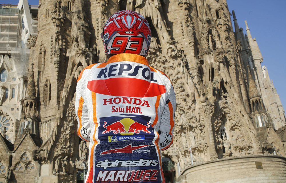 Marc Márquez y Dani Pedrosa pasean por Barcelona antes del GP de Cataluña