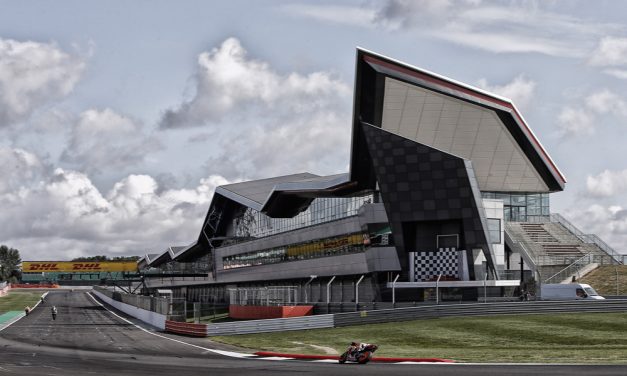 MotoGP Gran Premio de Gran Bretaña: Se suspenden todas las carreras