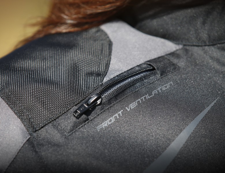 Seventy Degrees detalle ajuste