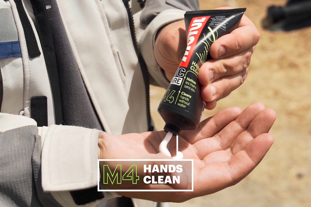 Motul Hands Clean