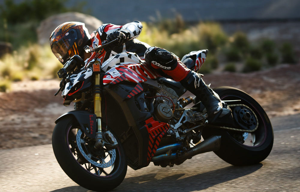 Fallece Carlin Dunne cuando pilotaba la Ducati Streetfighter V4 en el Pikes Peak