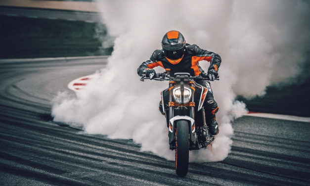 KTM 890 Duke R 2020: La opción más deportiva