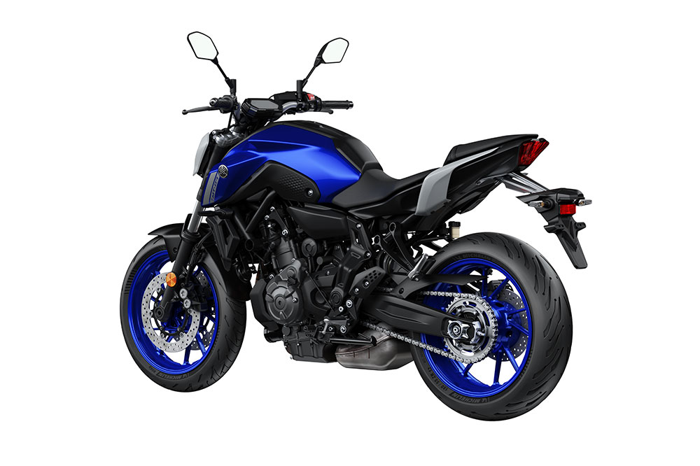 La gama de colores de la Yamaha MT 07 incluye el clásico azul Yamaha, junto con las terminaciones en gris y negro