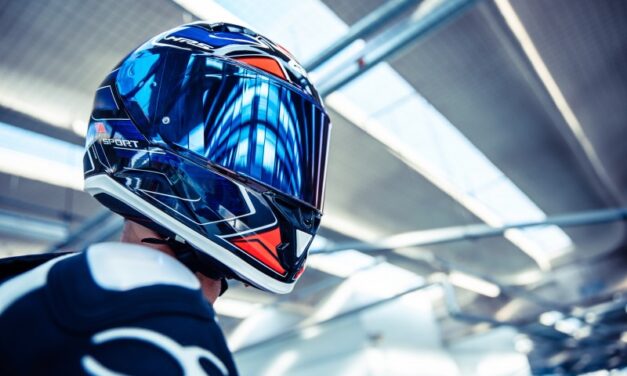 Casco integral 50.6 Sport Deep de Givi, edición limitada