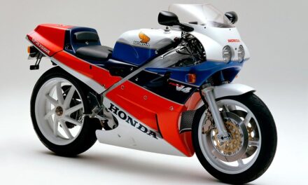Honda RC30 Forever: Para todos los que tengan la clásica SBK
