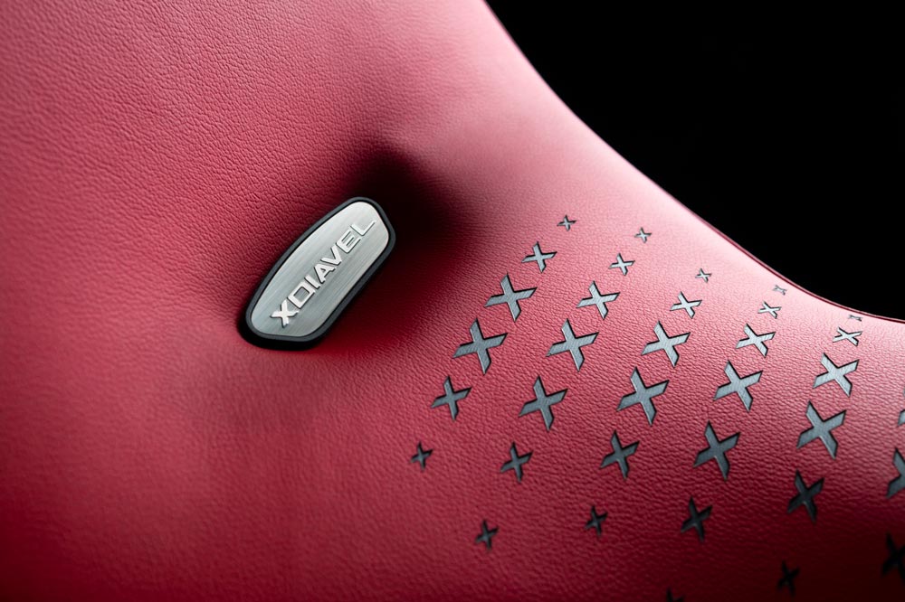 Este exclusivo asiento es una de las señas de identidad de la XDiavel Nera