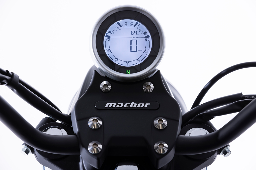 Cuadro de instrumentos de las Macbor Rockster 125