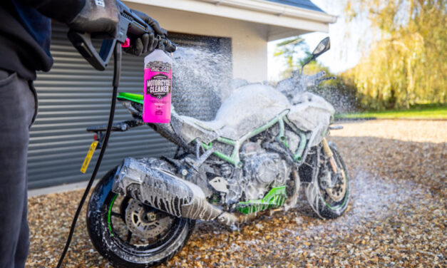 Bihr nos ofrece la gama completa de producto de Muc-Off para cuidar tu moto